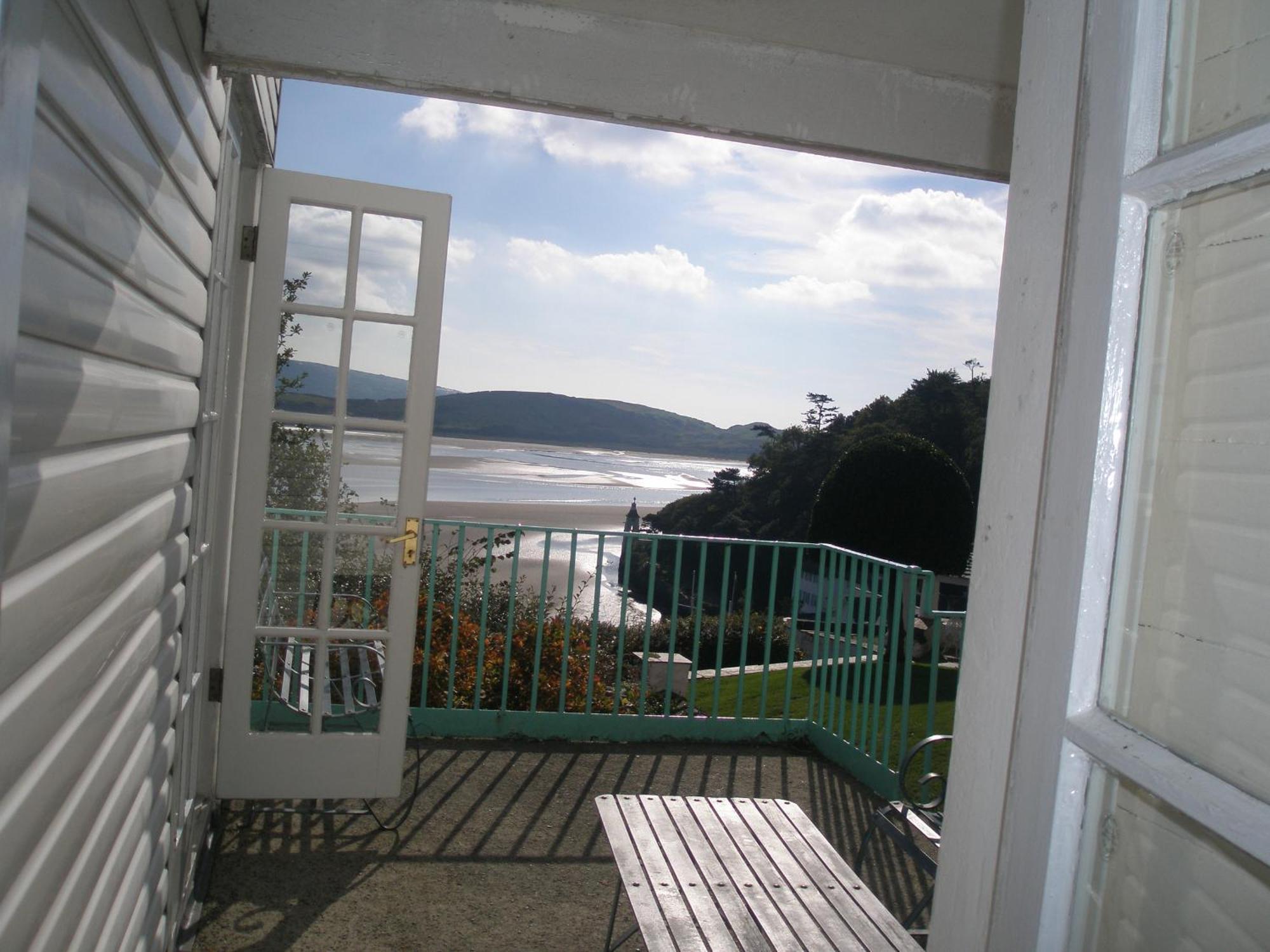 Portmeirion Village & Castell Deudraeth Porthmadog Εξωτερικό φωτογραφία