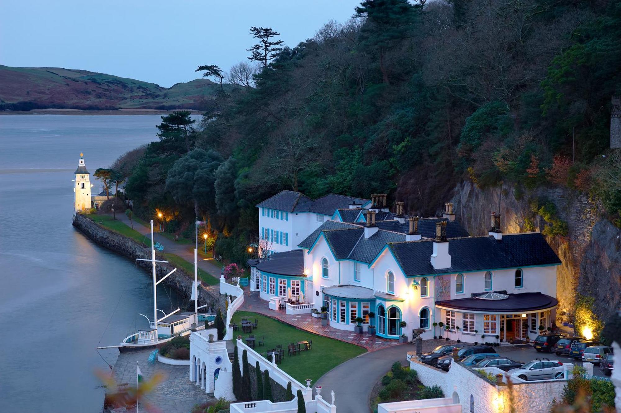 Portmeirion Village & Castell Deudraeth Porthmadog Εξωτερικό φωτογραφία